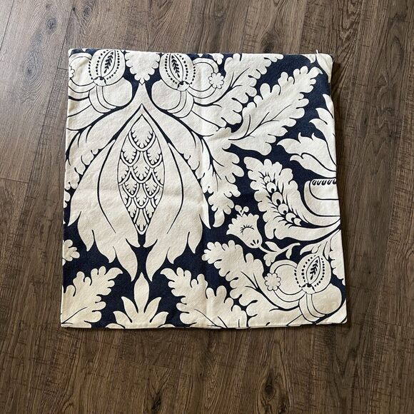 pottery barn decorative pillow cover - Picture 2 of 4